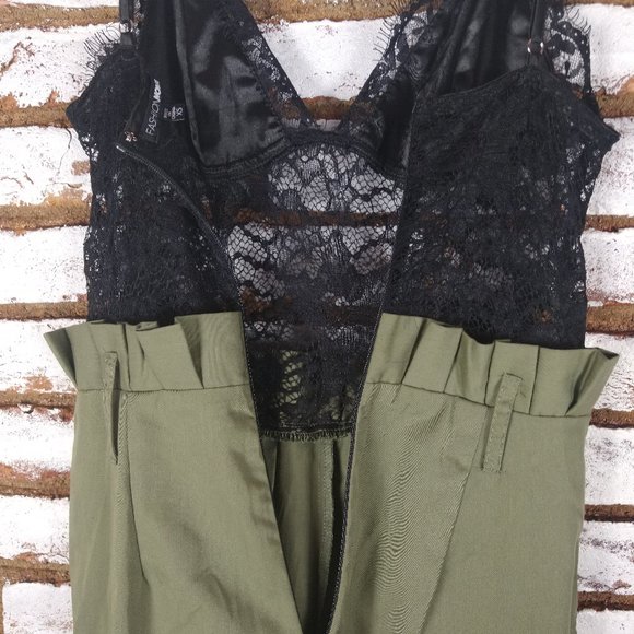 Fashion Nova ROMPER JUMPSUIT Khaki Green Black Top - Picture 6 of 7